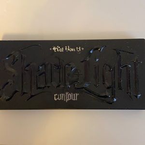 KVD Beauty Shade+Light contour palette